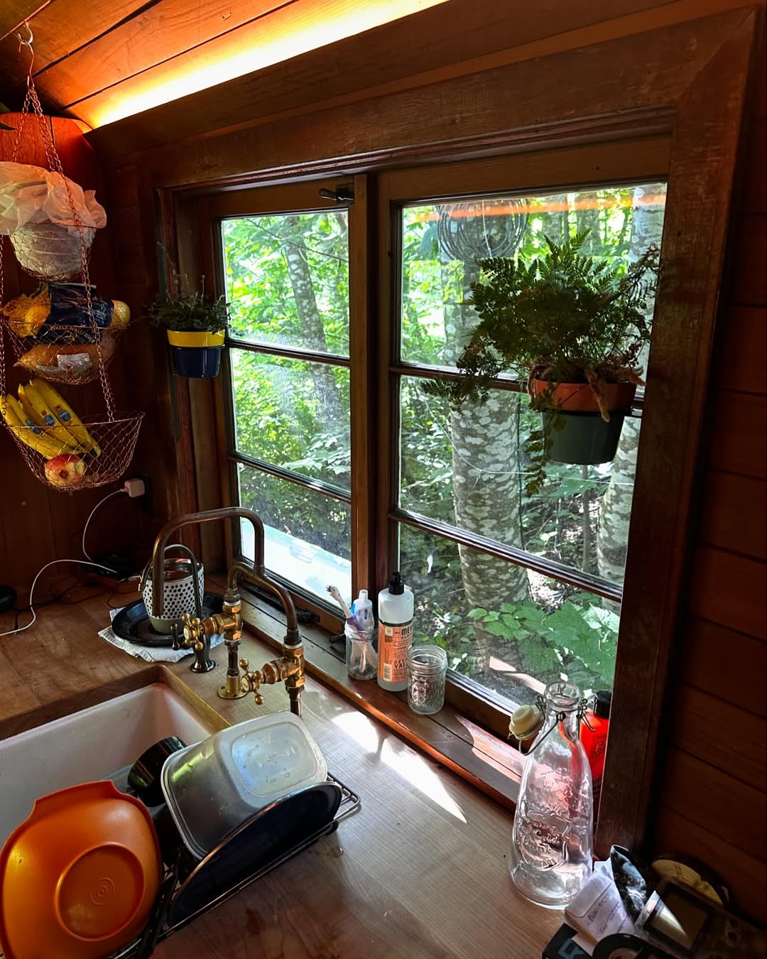 Nhà di động độc đáo người khó mua nhà sẽ thích: Chi phí chỉ ngang Mazda CX-5, như nhà cổ giữa rừng 13 nhà di động - Ảnh 14.