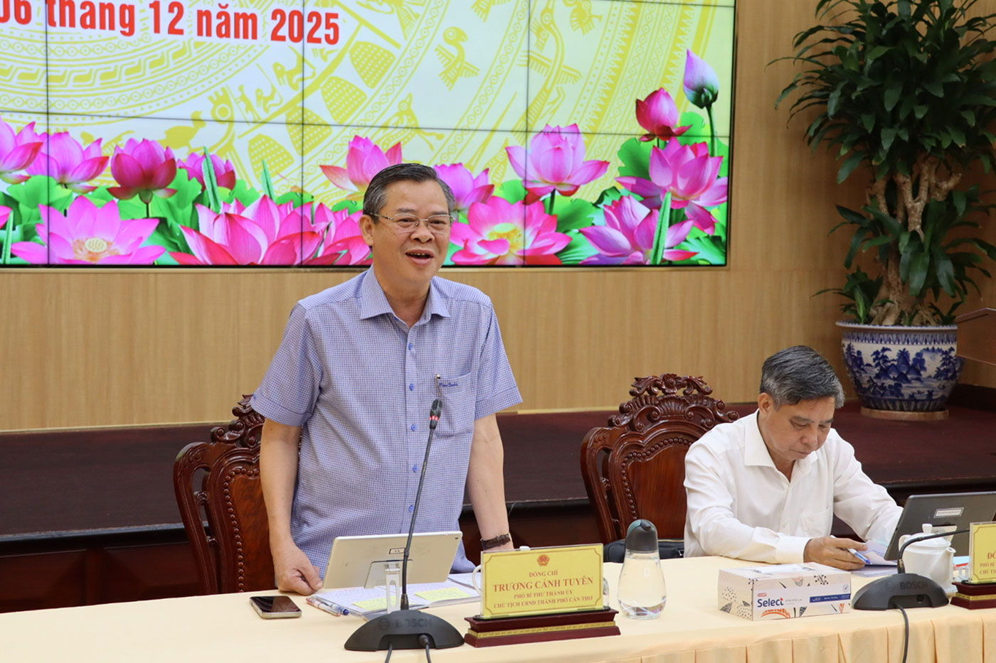 Tăng trưởng kinh tế phấn đấu đạt mức cao- Ảnh 2. Tăng trưởng kinh tế phấn đấu đạt mức cao- Ảnh 2.