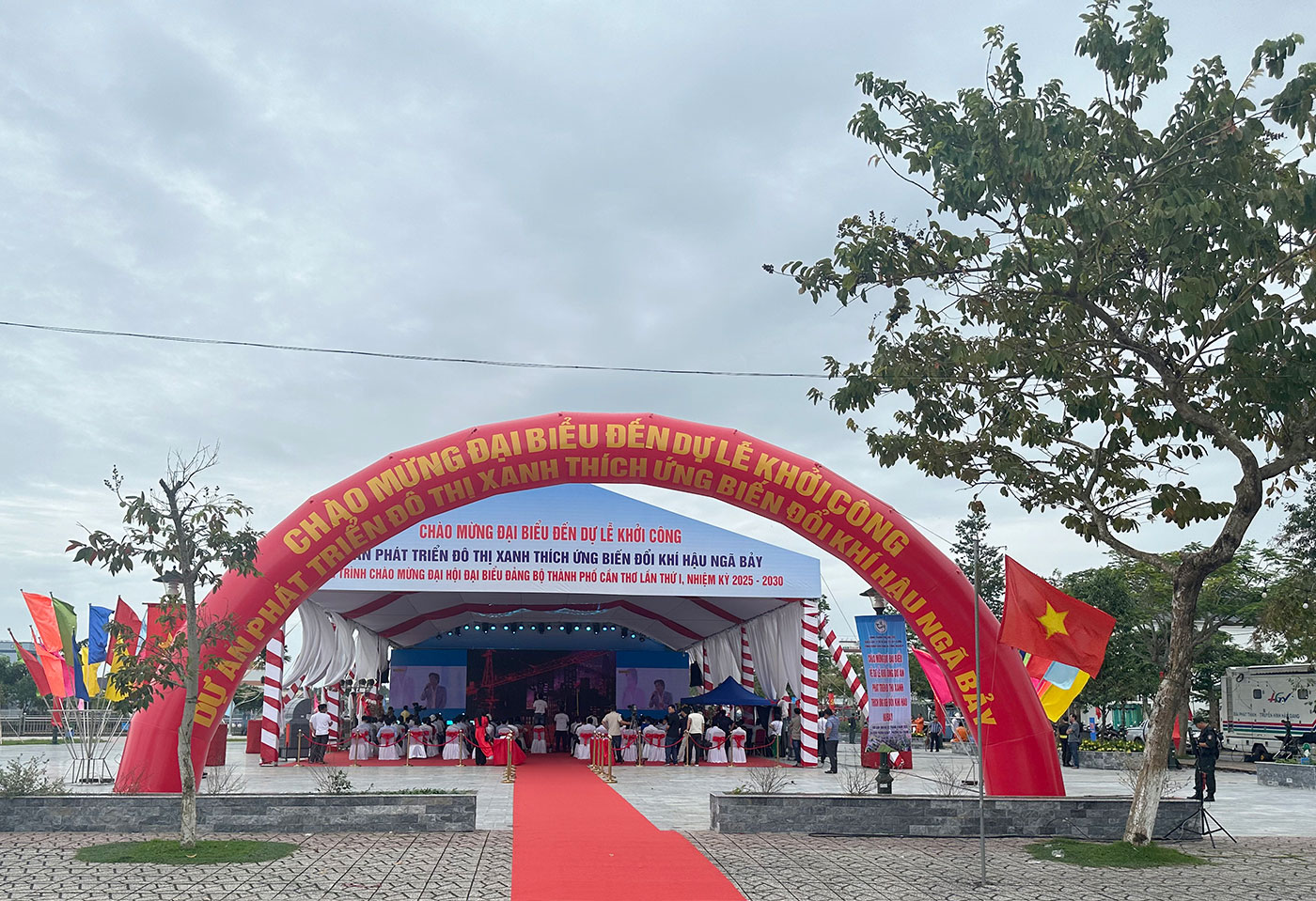 Tăng trưởng kinh tế phấn đấu đạt mức cao- Ảnh 5. Tăng trưởng kinh tế phấn đấu đạt mức cao- Ảnh 5.