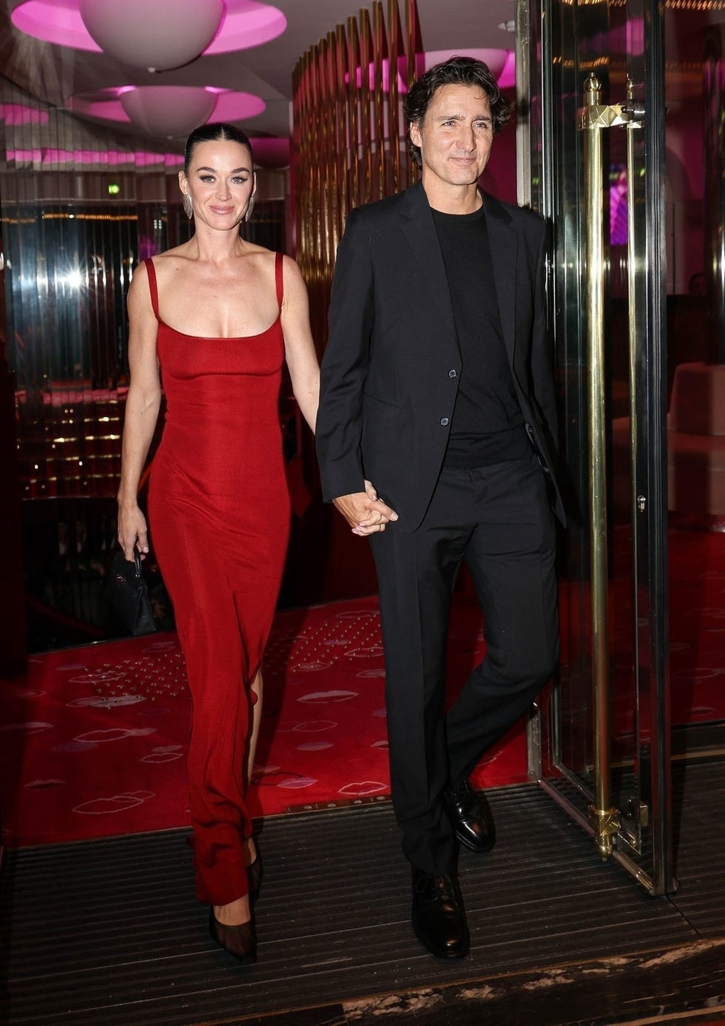 Katy Perry đắm chìm trong hạnh phúc bên cựu Thủ tướng Canada - 3