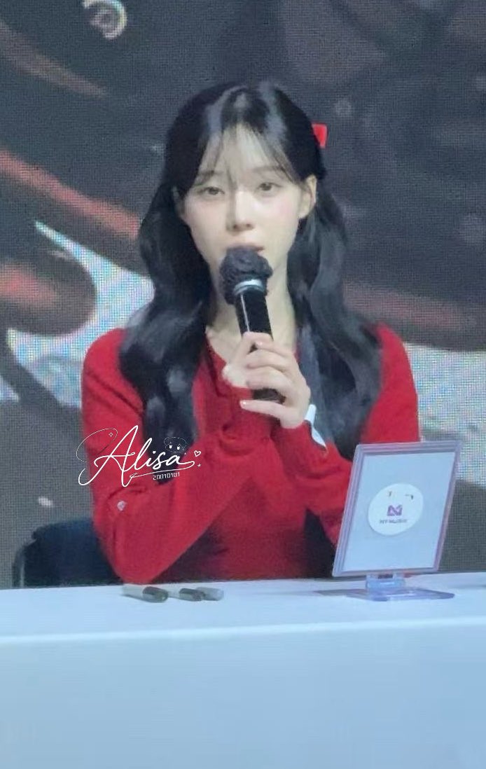 Công chúa băng giá lộ diện hậu lộ tin hẹn hò đỉnh lưu toàn cầu, 1 nụ cười bóc trần Công chúa băng giá lộ diện hậu lộ tin hẹn hò đỉnh lưu toàn cầu, 1 nụ cười bóc trần