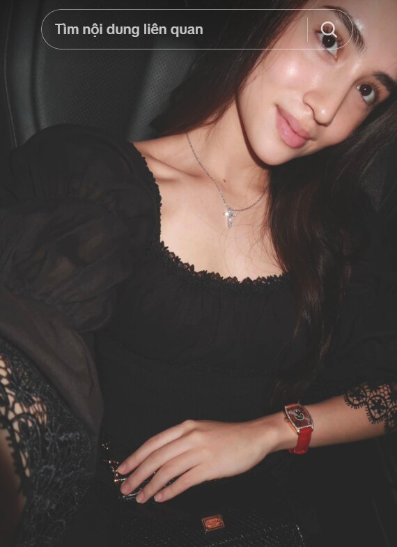 Em dâu tương lai kín tiếng của Tăng Thanh Hà có nhan sắc tựa mỹ nhân đẹp nhất Philippines, thân thế cũng gây bất ngờ 5 Góc nghiêng cận mặt cho thấy cô nàng có chiếc mũi cao, làn da căng mịn.