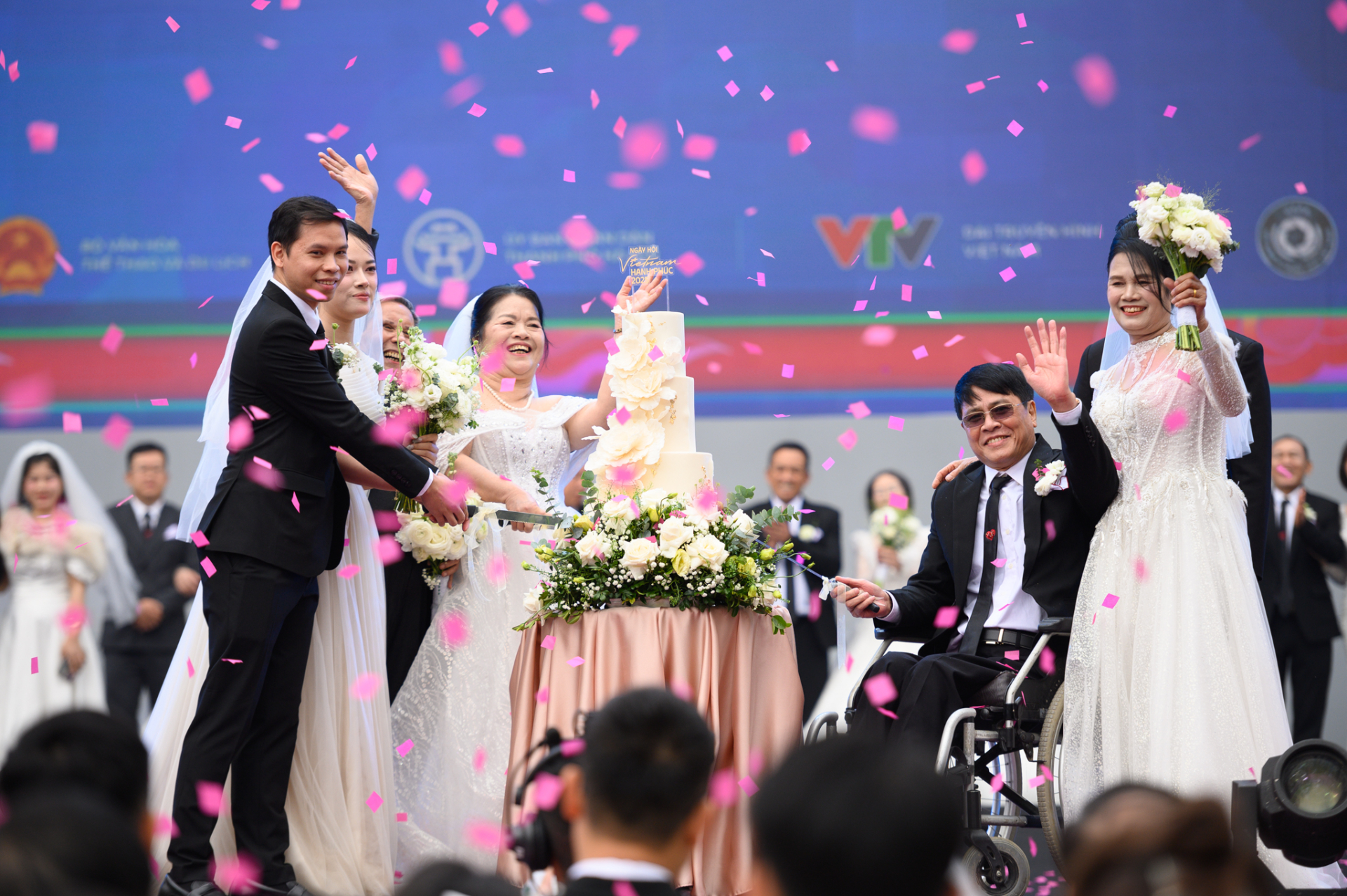 1765124985 501 Hiem co nhat Viet Nam Con dau va me chong