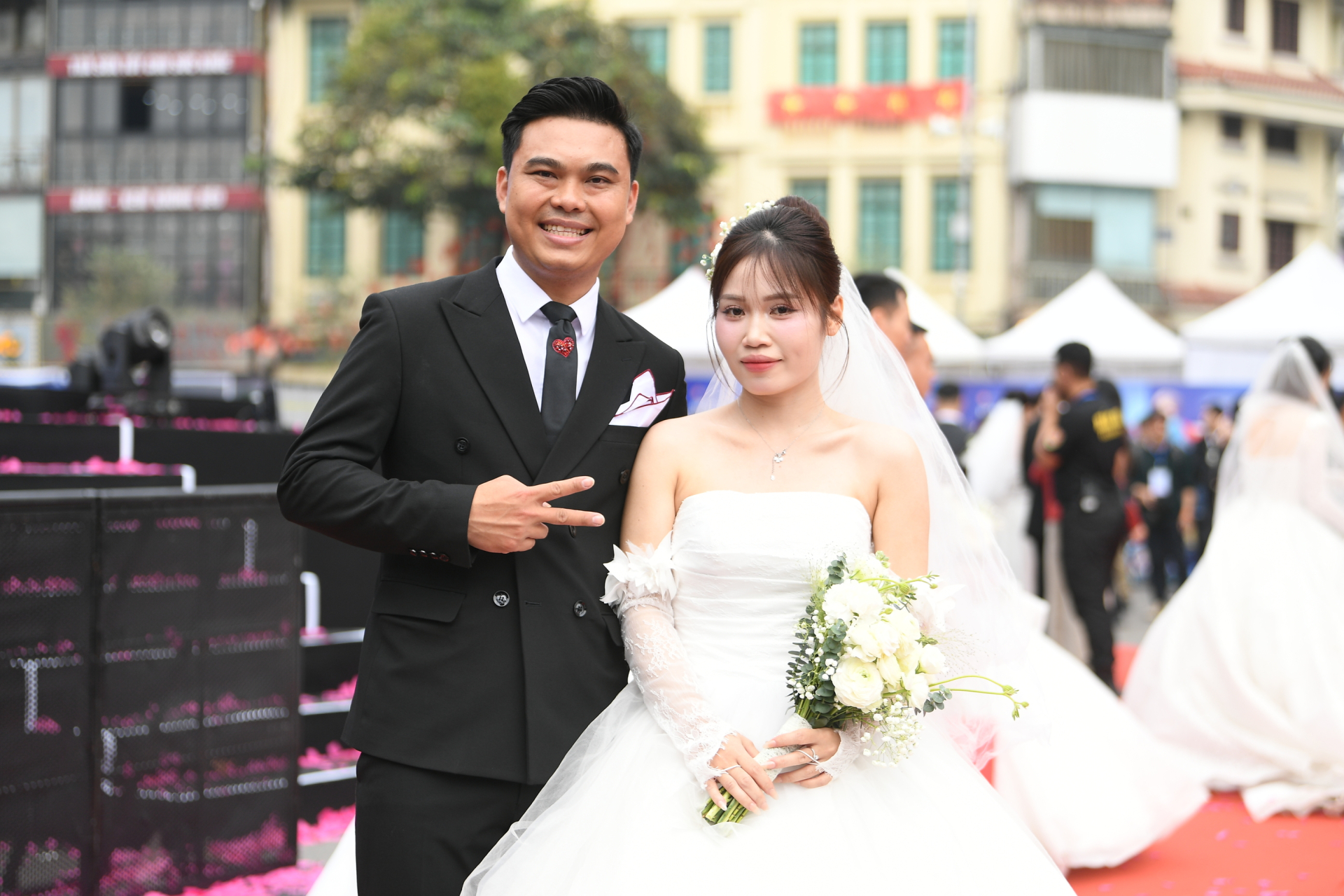 1765124989 88 Hiem co nhat Viet Nam Con dau va me chong