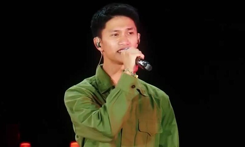 Nguyễn Hùng song ca Vũ bài 'Còn gì đẹp hơn'