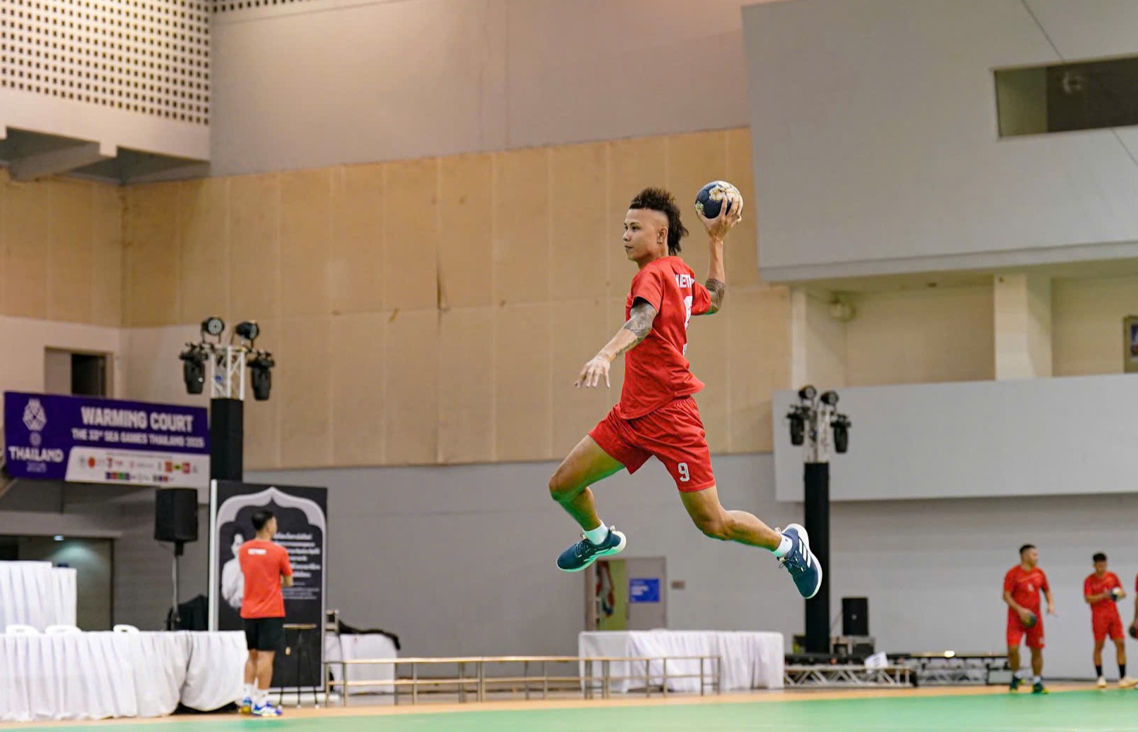 Bóng ném Việt Nam khí thế ngùn ngụt, sẵn sàng đánh bại Philippines: Chờ đại chiến Thái Lan- Ảnh 5. Bóng ném Việt Nam khí thế ngùn ngụt, sẵn sàng đánh bại Philippines: Chờ đại chiến Thái Lan- Ảnh 5.