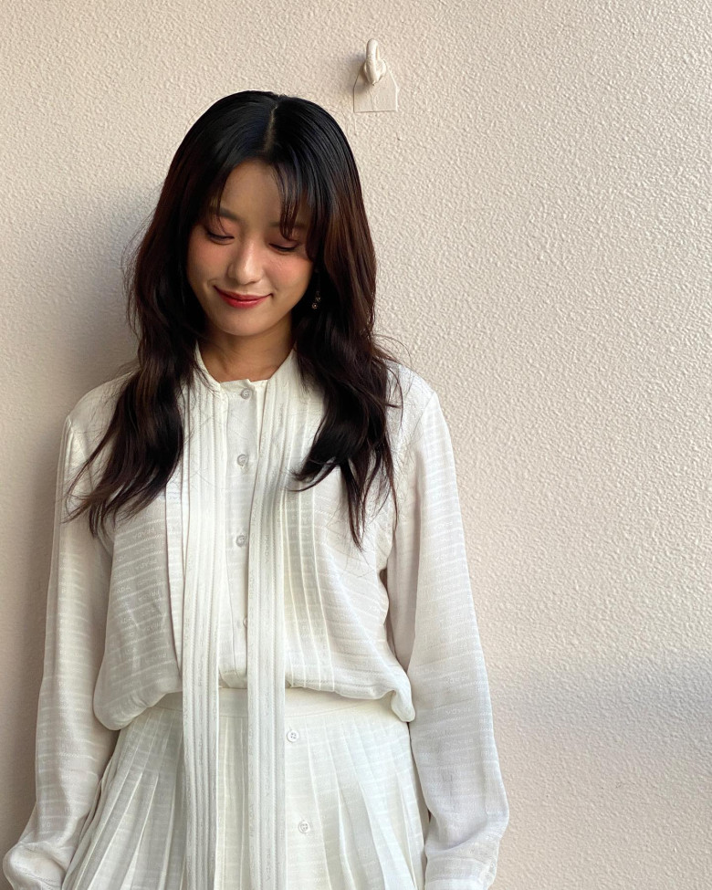 Phụ nữ sau 40 tuổi khó giảm cân, thử 5 cách "bật công tắc" giảm mỡ và chống già của mỹ nhân U45 trẻ như 25 tuổi 7 Chỉ cần đều đặn 2 buổi/tuần tập kháng lực, bạn đang giúp cơ thể tự “kích hoạt” cơ chế trẻ hóa từ bên trong.