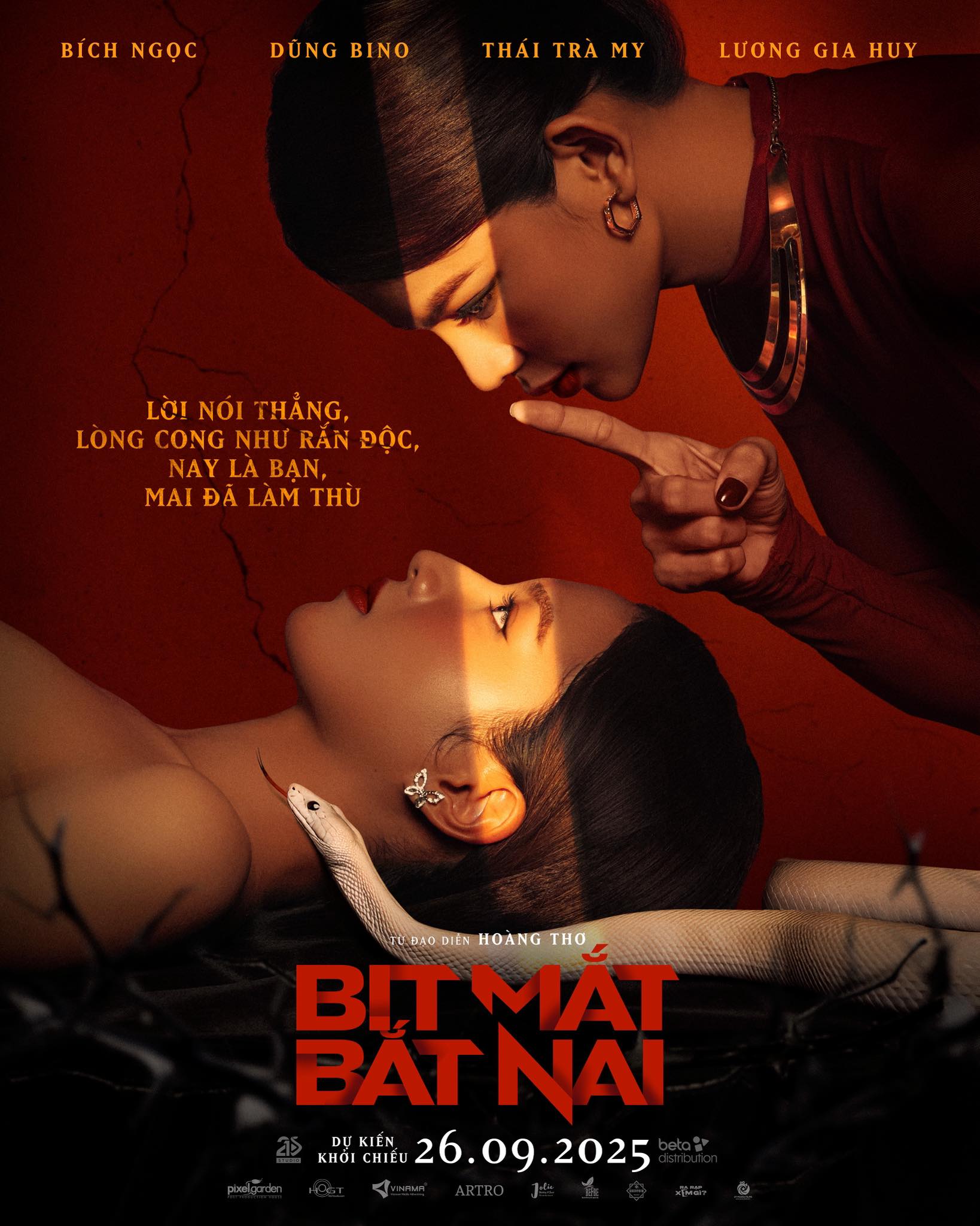 Hậu trường Bích Ngọc: Nữ diễn viên nổi bật nhất Vbiz 2025 với 6 phim hot - Ảnh 3. Hậu trường Bích Ngọc: Nữ diễn viên nổi bật nhất Vbiz 2025 với 6 phim hot - Ảnh 3.