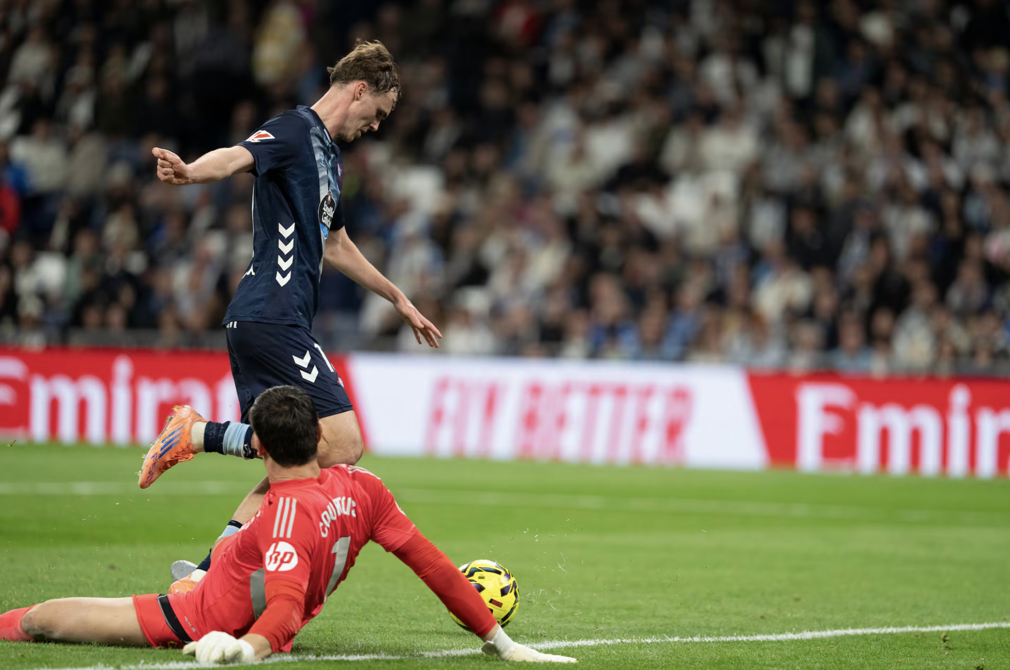 Real Madrid thua thảm, Celta Vigo tạo địa chấn tại Bernabeu 5 Real Madrid thua thảm, Celta Vigo tạo địa chấn tại Bernabeu - Ảnh 5.