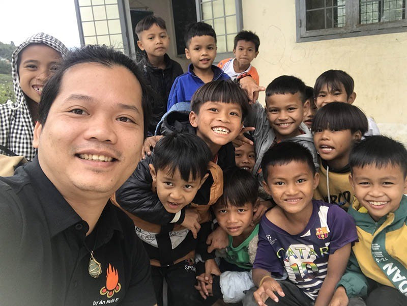 Đen Vâu lên tiếng về dự án Nuôi Em đang bị tố không minh bạch 3 Đen Vâu lên tiếng về dự án Nuôi Em đang bị tố không minh bạch - 3