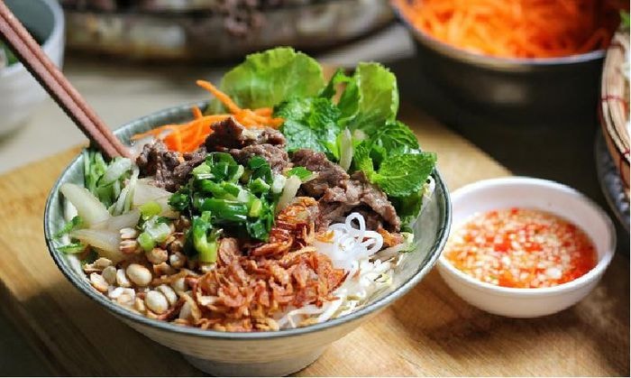 Không phải bánh mì, món ăn từ 35.000 đồng/phần này mới là hương vị Việt lọt top 100 thế giới năm 2026- Ảnh 4. Không phải bánh mì, món ăn từ 35.000 đồng/phần này mới là hương vị Việt lọt top 100 thế giới năm 2026- Ảnh 4.