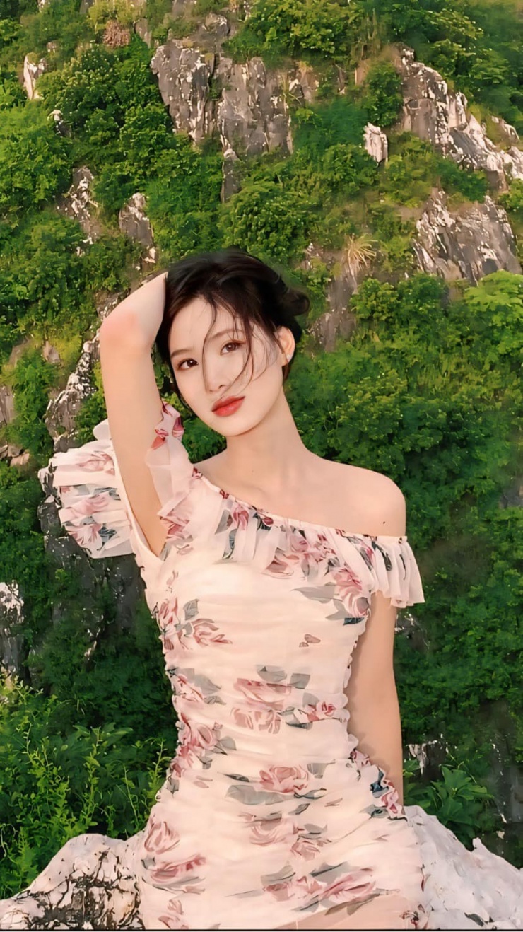 3 người đẹp quê Hưng Yên lọt top Miss World Vietnam 2025, là ai? 17 3 người đẹp quê Hưng Yên lọt top Miss World Vietnam 2025, là ai? - 16