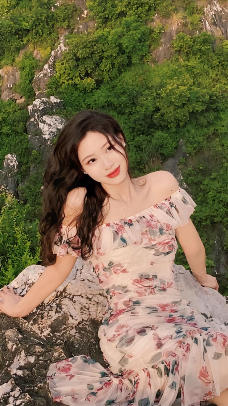 3 người đẹp quê Hưng Yên lọt top Miss World Vietnam 2025, là ai? 18 Khi biết đến Miss World Vietnam 2025, tinh thần “Beauty with a Purpose” đã truyền cho cô nguồn cảm hứng mạnh mẽ, thôi thúc tôi bước ra khỏi vùng an toàn để biến ước mơ thành hành động.