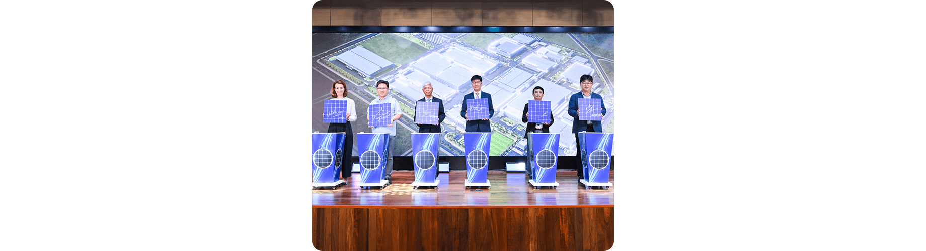 30 năm Samsung xây 'cứ điểm công nghệ' Việt 26 1765167054 916 30 nam Samsung xay cu diem cong nghe Viet