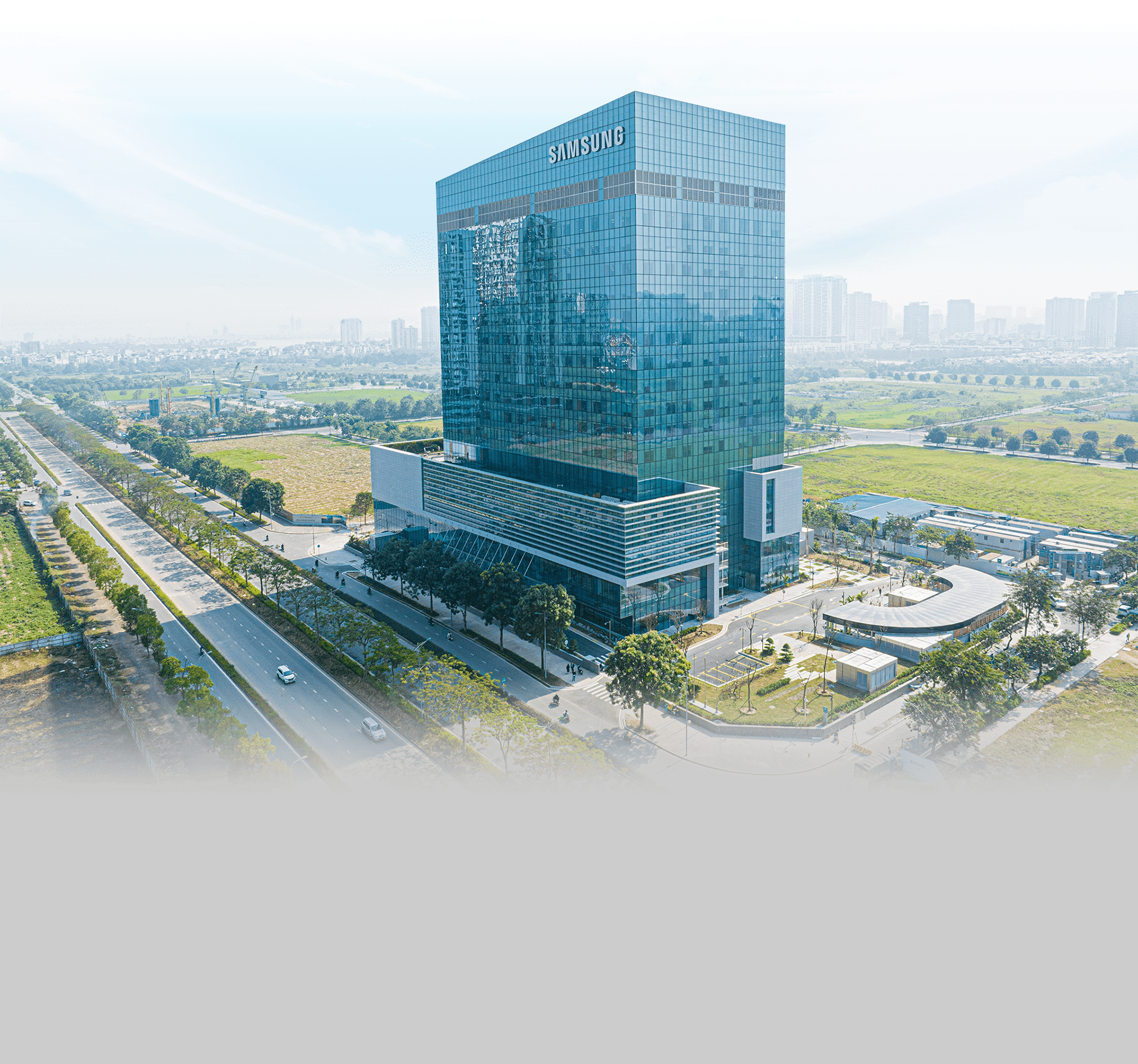 30 năm Samsung xây 'cứ điểm công nghệ' Việt 34 1765167059 492 30 nam Samsung xay cu diem cong nghe Viet