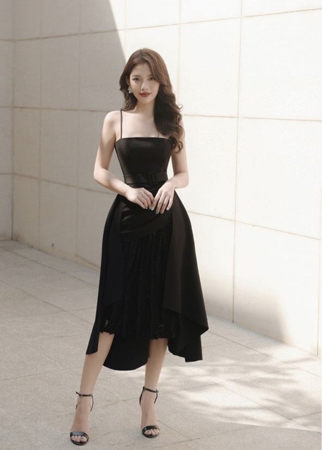 Váy hai dây giúp nàng khoe trọn nét gợi cảm sang chảnh- Ảnh 7. Váy hai dây giúp nàng khoe trọn nét gợi cảm sang chảnh- Ảnh 7.