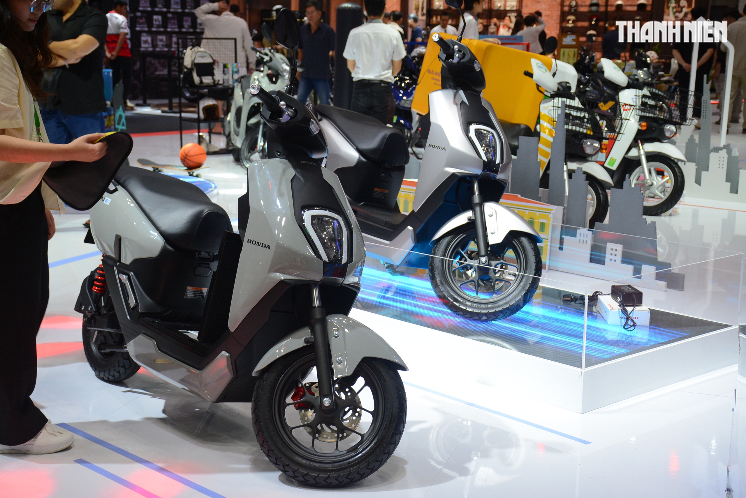 Vì sao xe máy điện Honda, Yamaha tại Việt Nam giảm sức hút, khó cạnh tranh? 3 Xe máy điện đầu tiên của Honda, Yamaha tại Việt Nam kém sức hút, khó cạnh tranh - Ảnh 3.