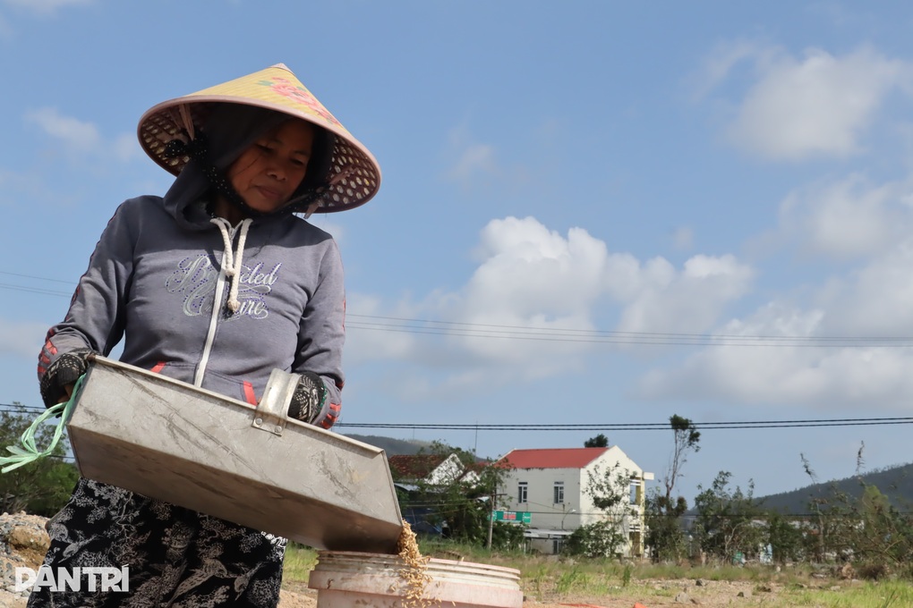 Sau lũ lịch sử, người dân kỳ vọng về dự án nhà phao - 2