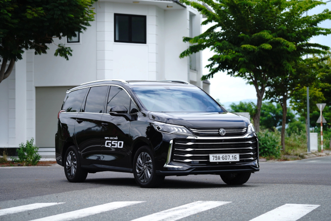 G50 bản Luxury lăn bánh ở Nha Trang. Ảnh: Thành Nhạn