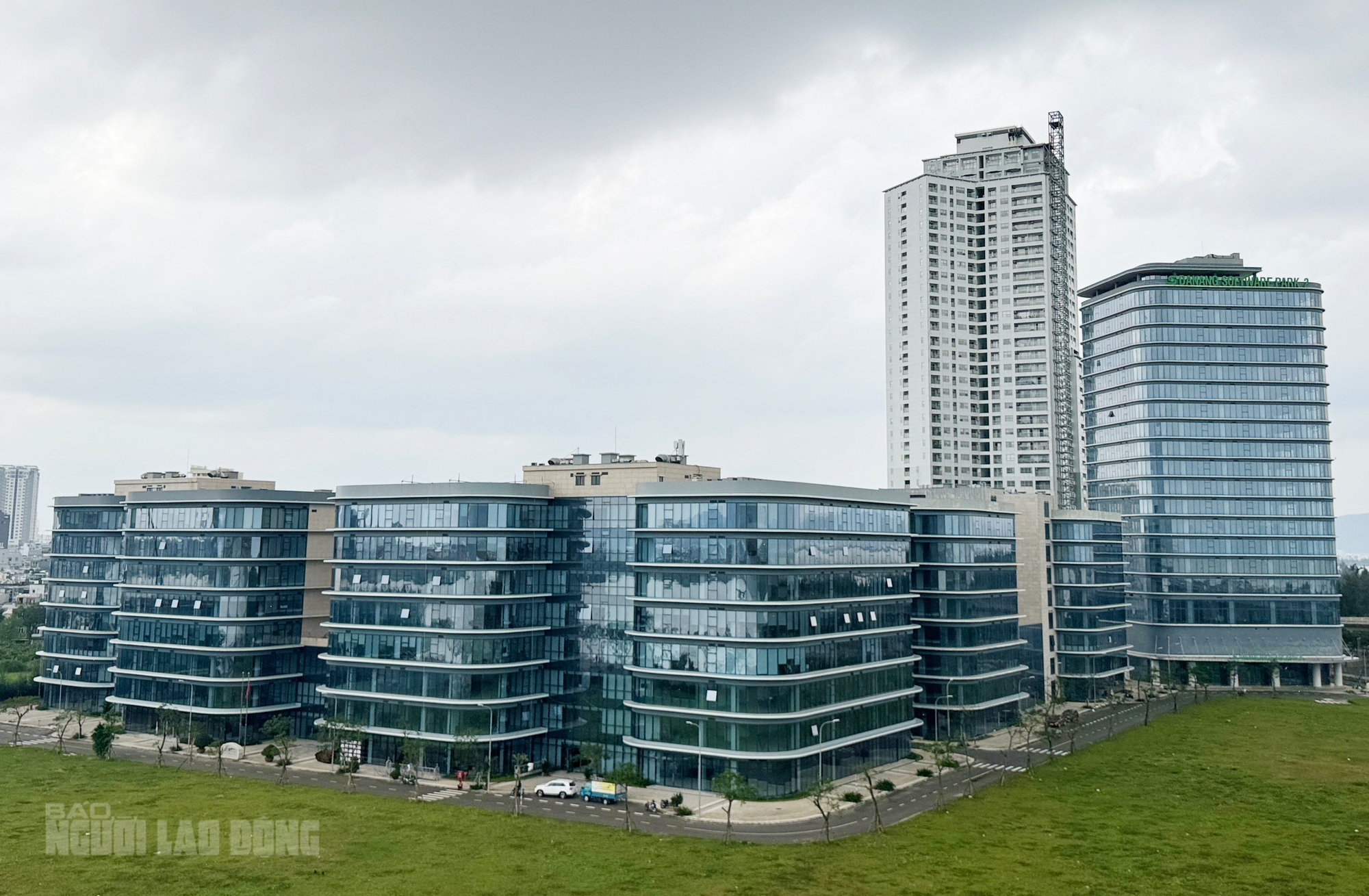 Trụ sở Trung tâm Tài chính quốc tế Việt Nam tại Đà Nẵng chính thức đi vào hoạt động - Ảnh 4.