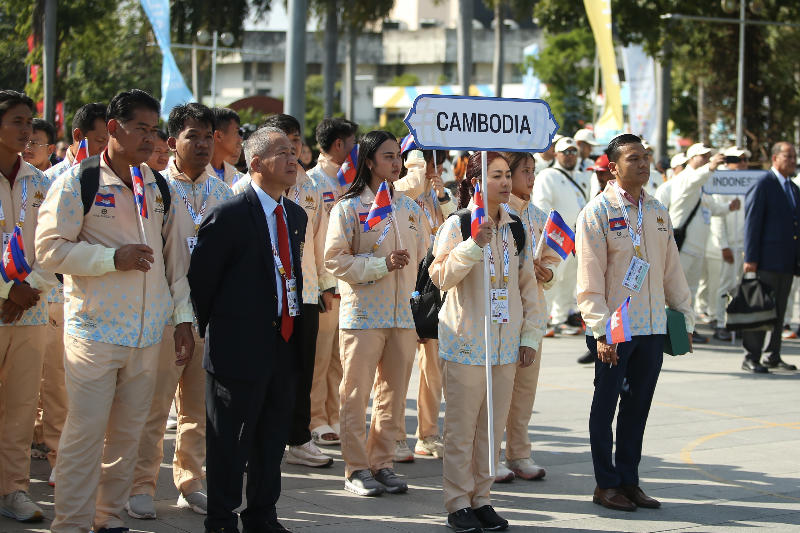 Tuyệt vời tình cảm thân thiện VĐV Thái Lan và Campuchia giữa chiến sự căng thẳng: Thể thao là thế!- Ảnh 6.
