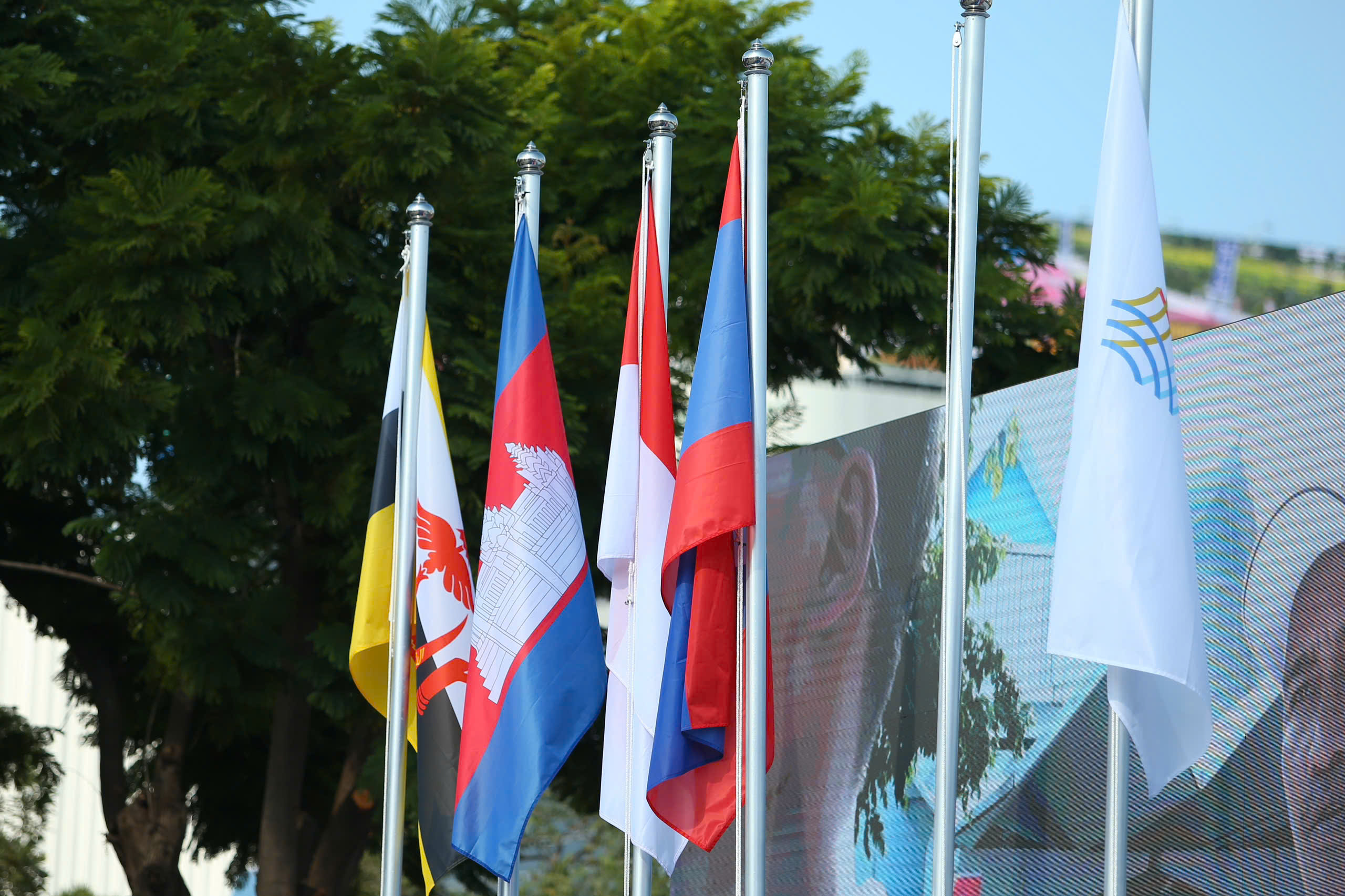 Tuyệt vời tình cảm thân thiện VĐV Thái Lan và Campuchia giữa chiến sự căng thẳng: Thể thao là thế!- Ảnh 9.