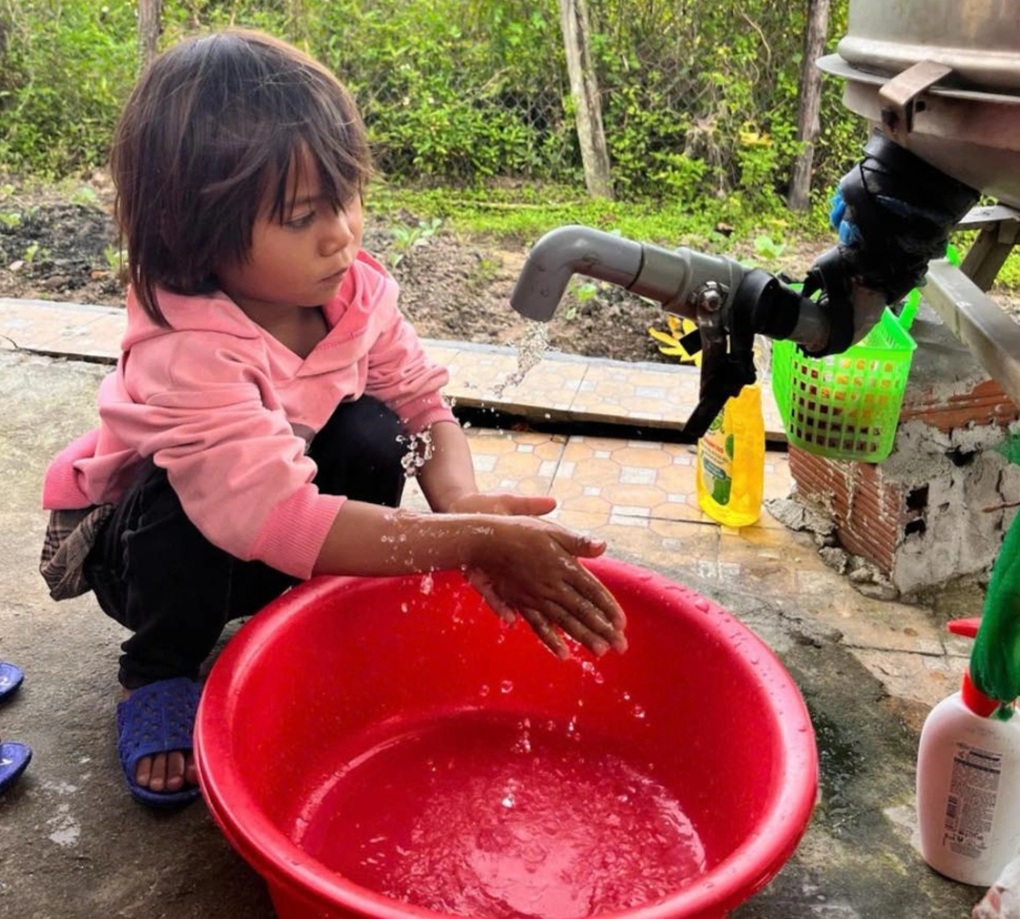 Đóng băng tài khoản Nuôi em, hàng nghìn học sinh sẽ ra sao? - 2