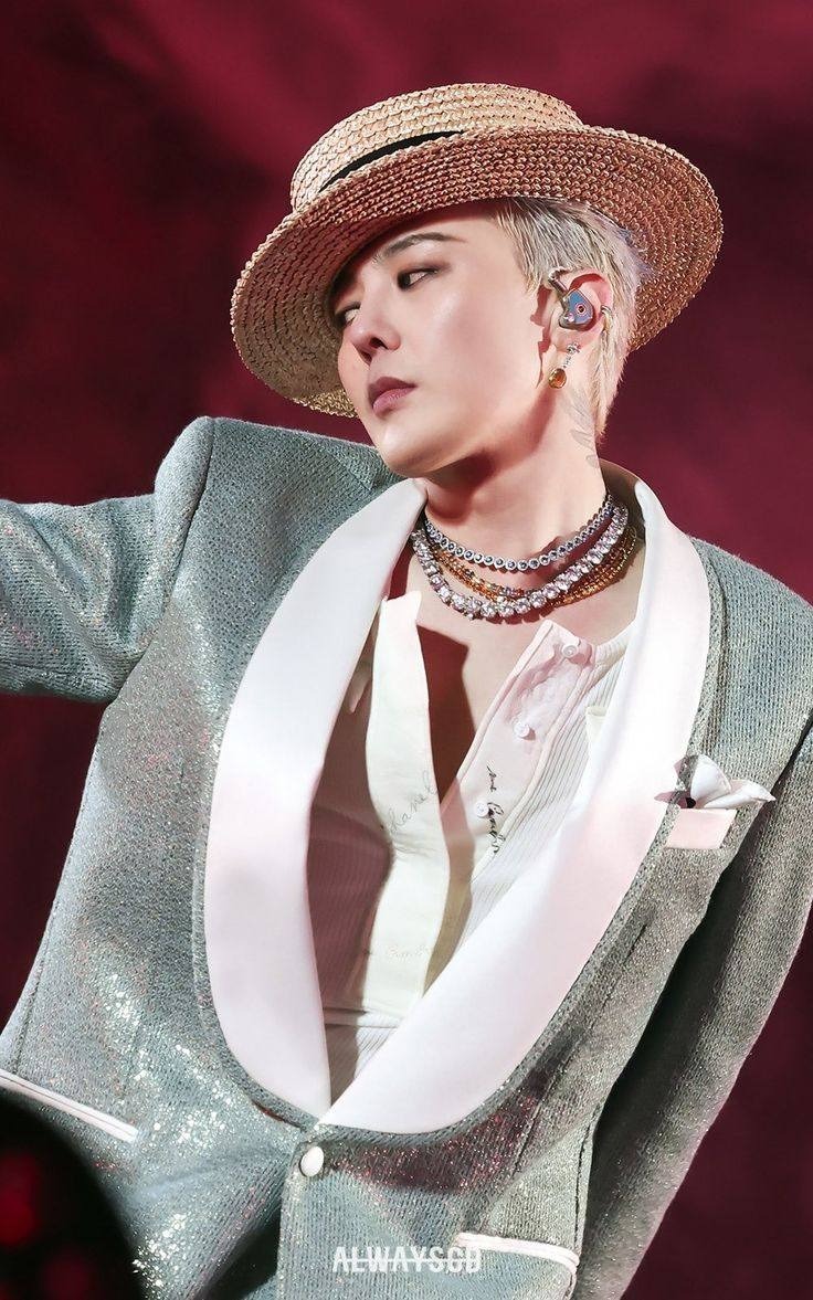 Người tố cáo G-Dragon vi phạm quy định lâm cảnh 