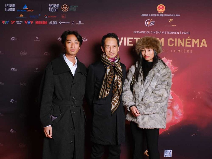 Dàn sao hội tụ tại thảm đỏ khai mạc Tuần lễ "Điện ảnh Việt Nam 4 Dàn sao hội tụ tại thảm đỏ khai mạc Tuần lễ Điện ảnh Việt Nam - Hành trình ánh sáng