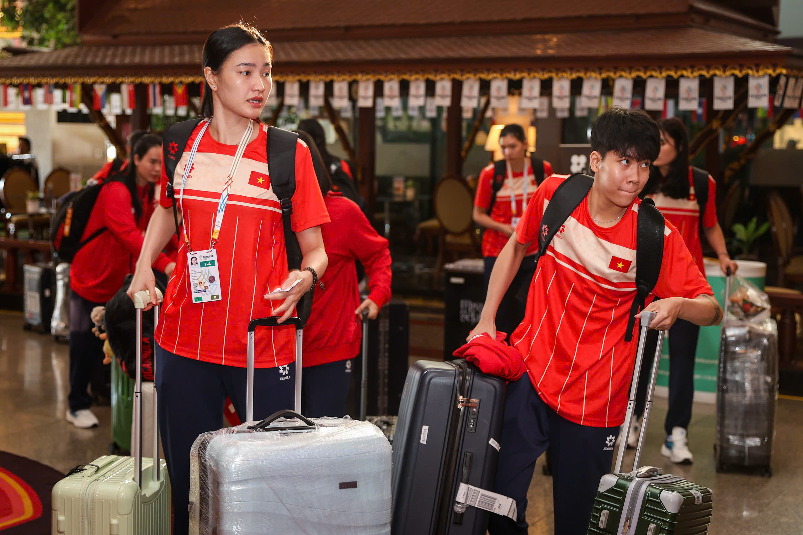 Đội tuyển bóng chuyền nữ Việt Nam phải hủy buổi tập đầu tiên tại Bangkok: Tại sao?- Ảnh 4.