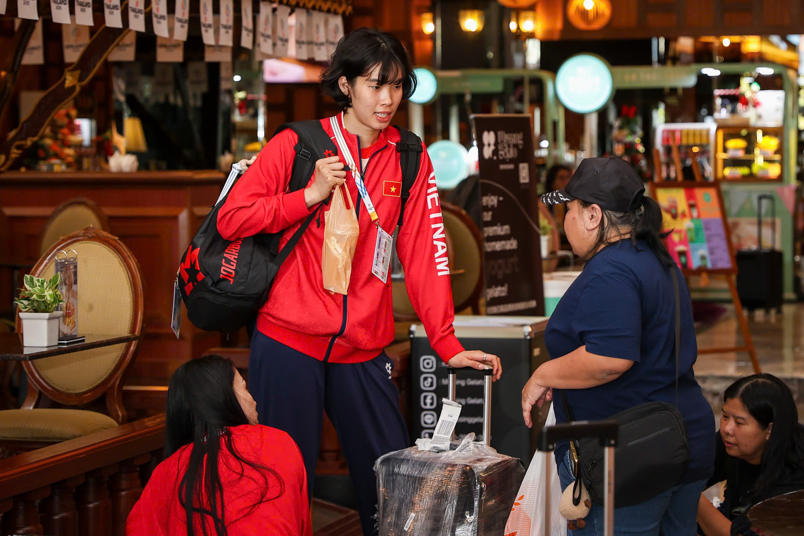 Đội tuyển bóng chuyền nữ Việt Nam phải hủy buổi tập đầu tiên tại Bangkok: Tại sao?- Ảnh 6.