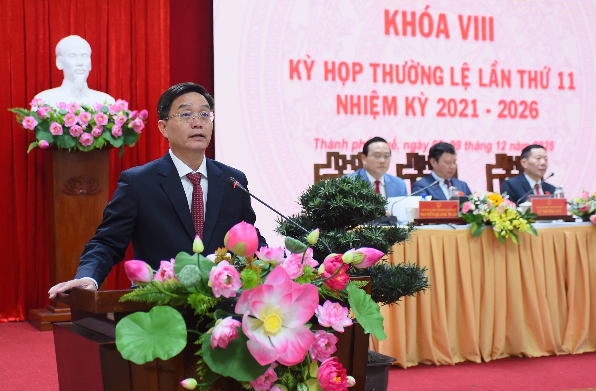 - Ảnh 3. - Ảnh 3.