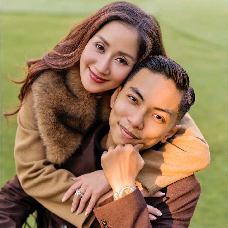 Nữ nghệ sĩ là viện trưởng, cưới học trò kém 11 tuổi, sở hữu nhà 6 tầng trăm tỷ ở đường Hoàng Hoa Thám- Ảnh 5. Nữ nghệ sĩ là viện trưởng, cưới học trò kém 11 tuổi, sở hữu nhà 6 tầng trăm tỷ ở đường Hoàng Hoa Thám- Ảnh 5.