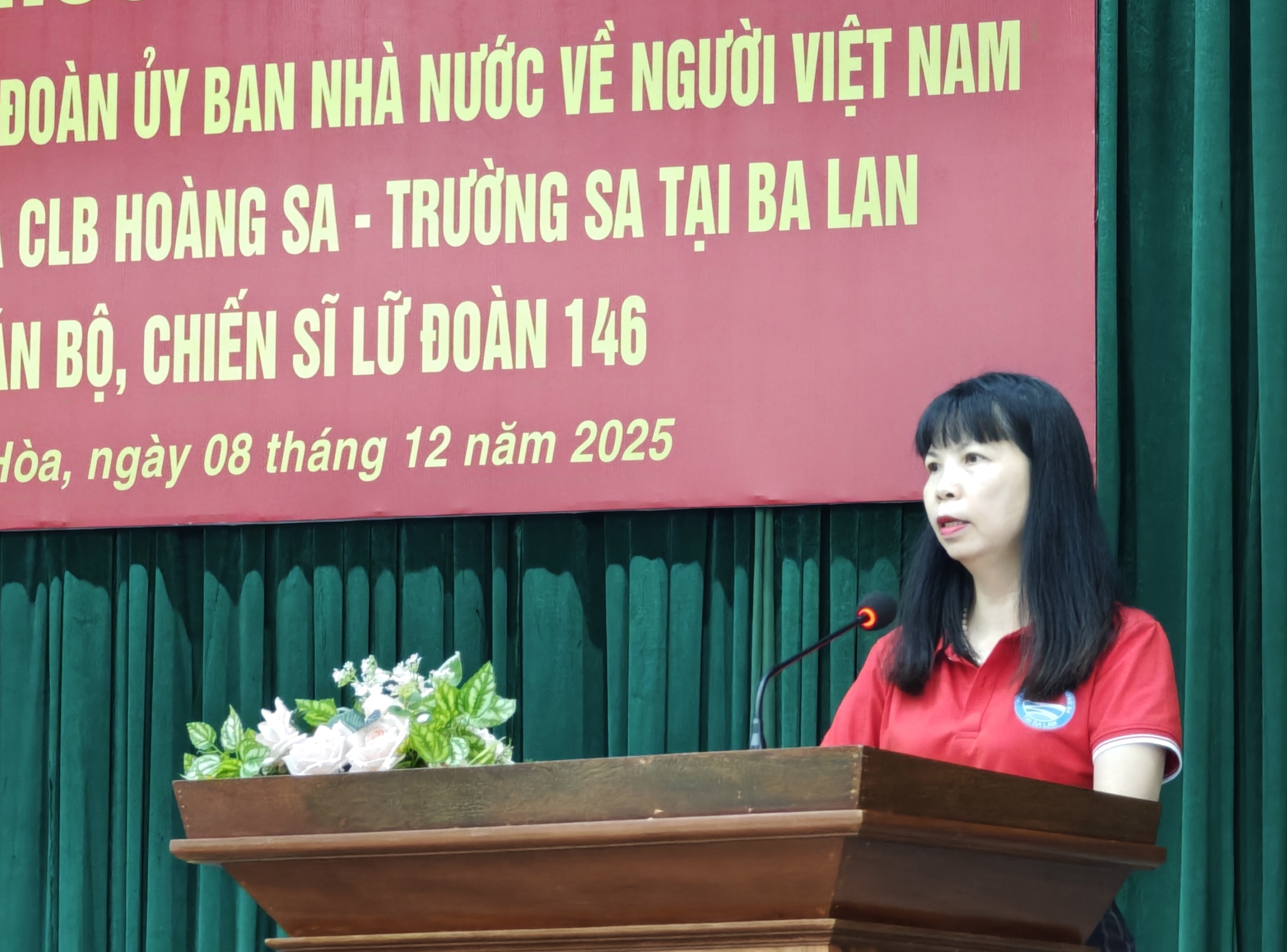 Kiều bào Ba Lan trao tặng Vườn rau xanh cho Trường Sa Lớn - Ảnh 3.