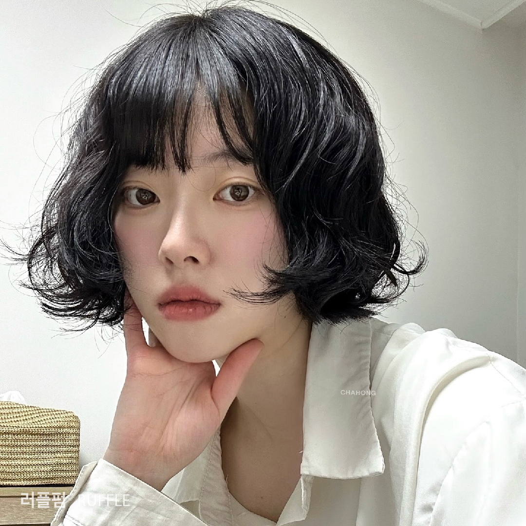 Kiểu tóc ngắn thanh lịch nhất cho năm mới thêm trẻ trung và hiện đại - Ảnh 2. Kiểu tóc ngắn thanh lịch nhất cho năm mới thêm trẻ trung và hiện đại - Ảnh 2.