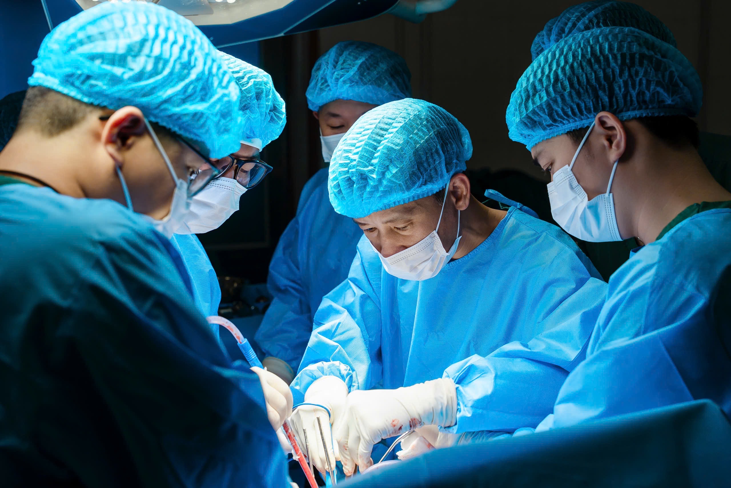 Tin tức sáng 9-12: Họp gỡ khó nhà ở xã hội; Xử lý nhiều vụ lãng phí gây thiệt hại ngân sách lớn 3 nhà ở xã hội - Ảnh 3.