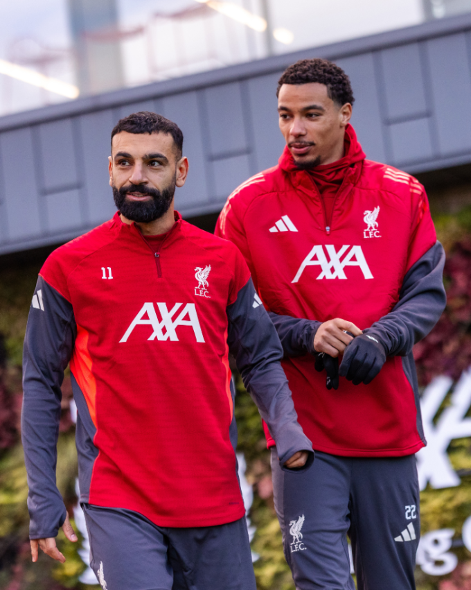 Mohamed Salah vẫn tham gia buổi tập ngày 8/12, nhưng sau đó không cùng Liverpool sang Milan. Ảnh: Liverpool FC