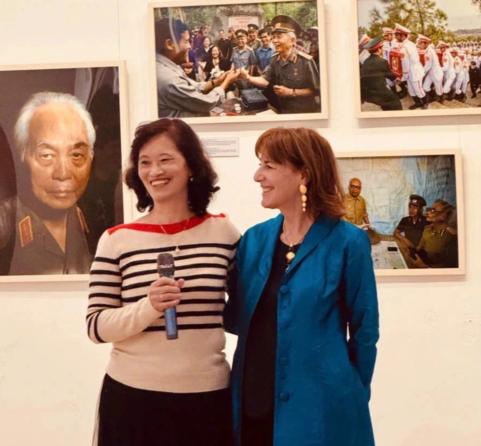 Gặp lại cô gái Việt trong ảnh năm 1990 trên cuốn sách nổi tiếng toàn cầu - 4