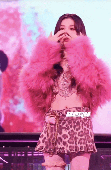 Giọt nước mắt của mỹ nhân bị ghét nhất 2025 bị chê giả tạo, chỉ là 