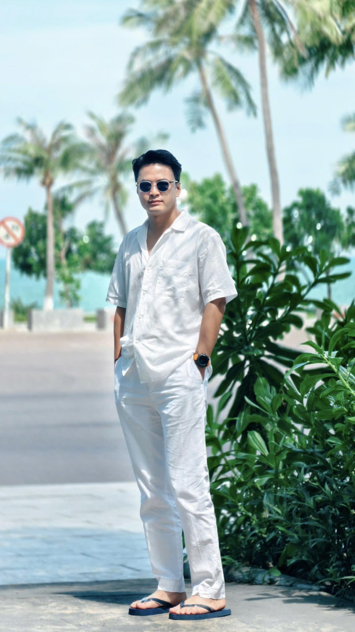 Không muốn tin đây là Hồng Đăng- Ảnh 6. Không muốn tin đây là Hồng Đăng- Ảnh 6.