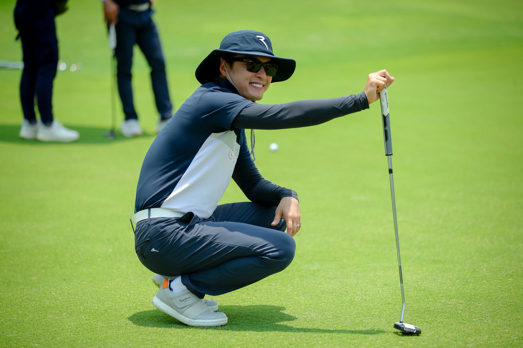 Không muốn tin đây là Hồng Đăng- Ảnh 7. Không muốn tin đây là Hồng Đăng- Ảnh 7.