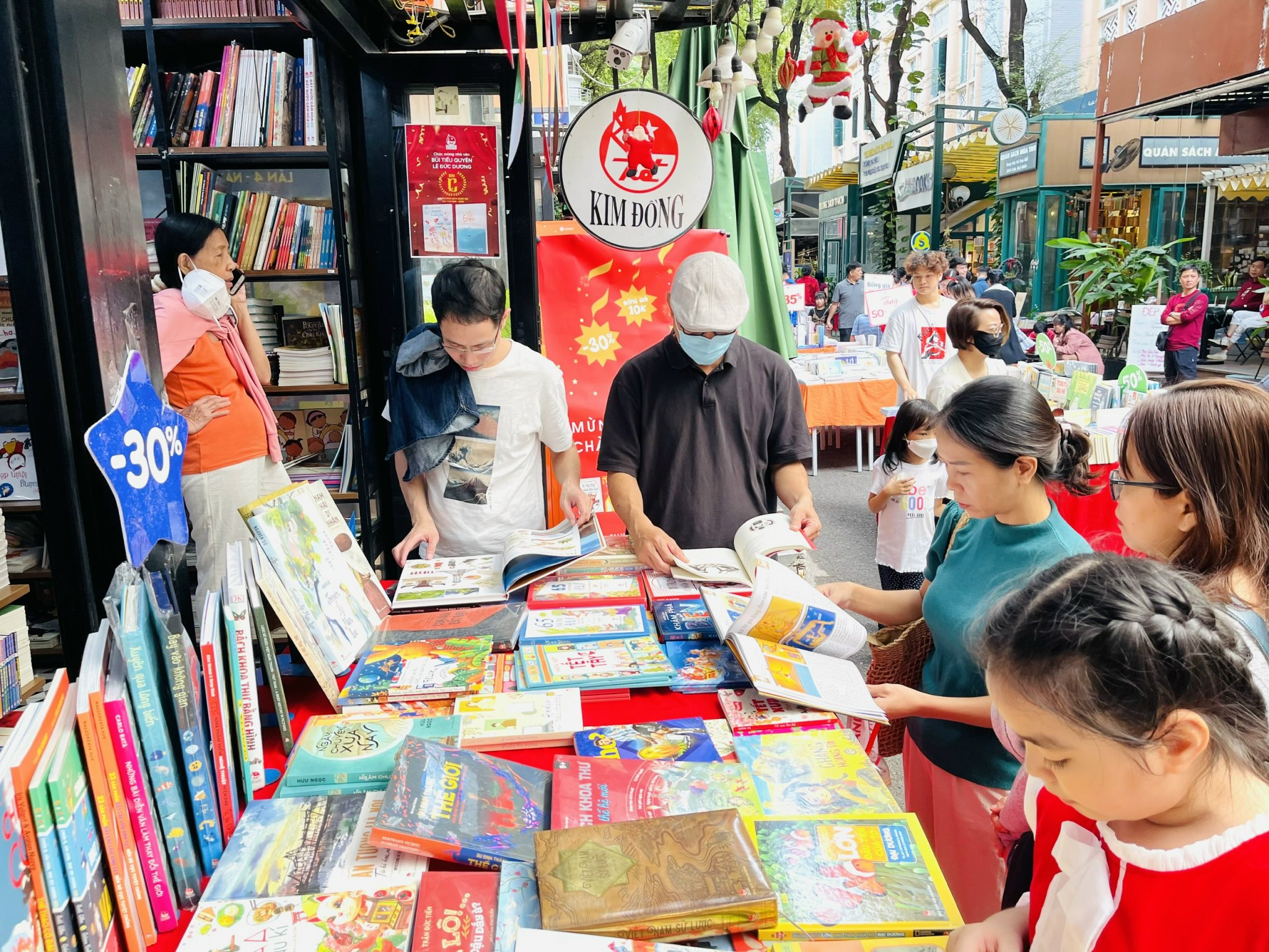 Văn chương Việt trong vòng xoáy AI- Ảnh 3. Văn chương Việt trong vòng xoáy AI- Ảnh 3.