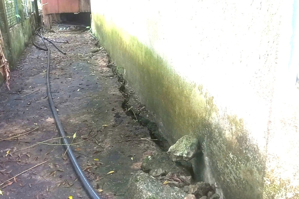 Sạt lở bủa vây, đe dọa an toàn của hàng trăm trẻ ở miền núi Đà Nẵng - 2