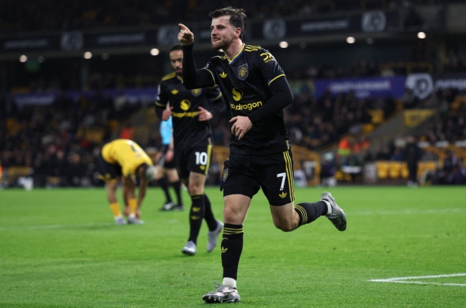 Mason Mount mừng bàn nâng tỷ số lên 3-1. Ảnh: AFP