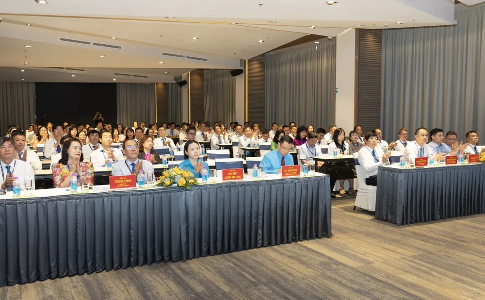 Các đại biểu tại đại hội. H1.JPG