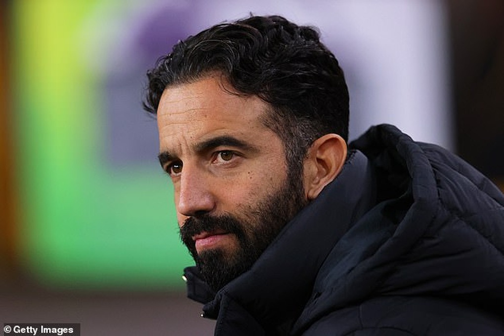 HLV Amorim tiết lộ lý do giúp Man Utd thắng “hủy diệt” - 2