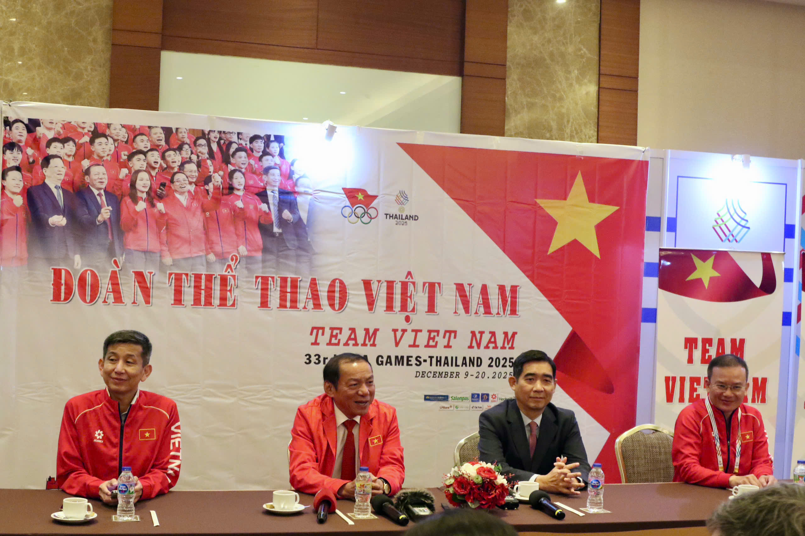 Đoàn thể thao Việt Nam dự SEA Games 33 nhận 'thưởng nóng' 2 Đoàn thể thao Việt Nam dự SEA Games 33 nhận 'thưởng nóng' - Ảnh 2.