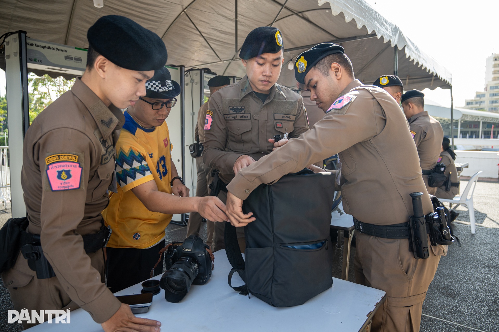 Rực rỡ sắc màu SEA Games 33 trước giờ khai mạc - 10 Rực rỡ sắc màu SEA Games 33 trước giờ khai mạc - 10