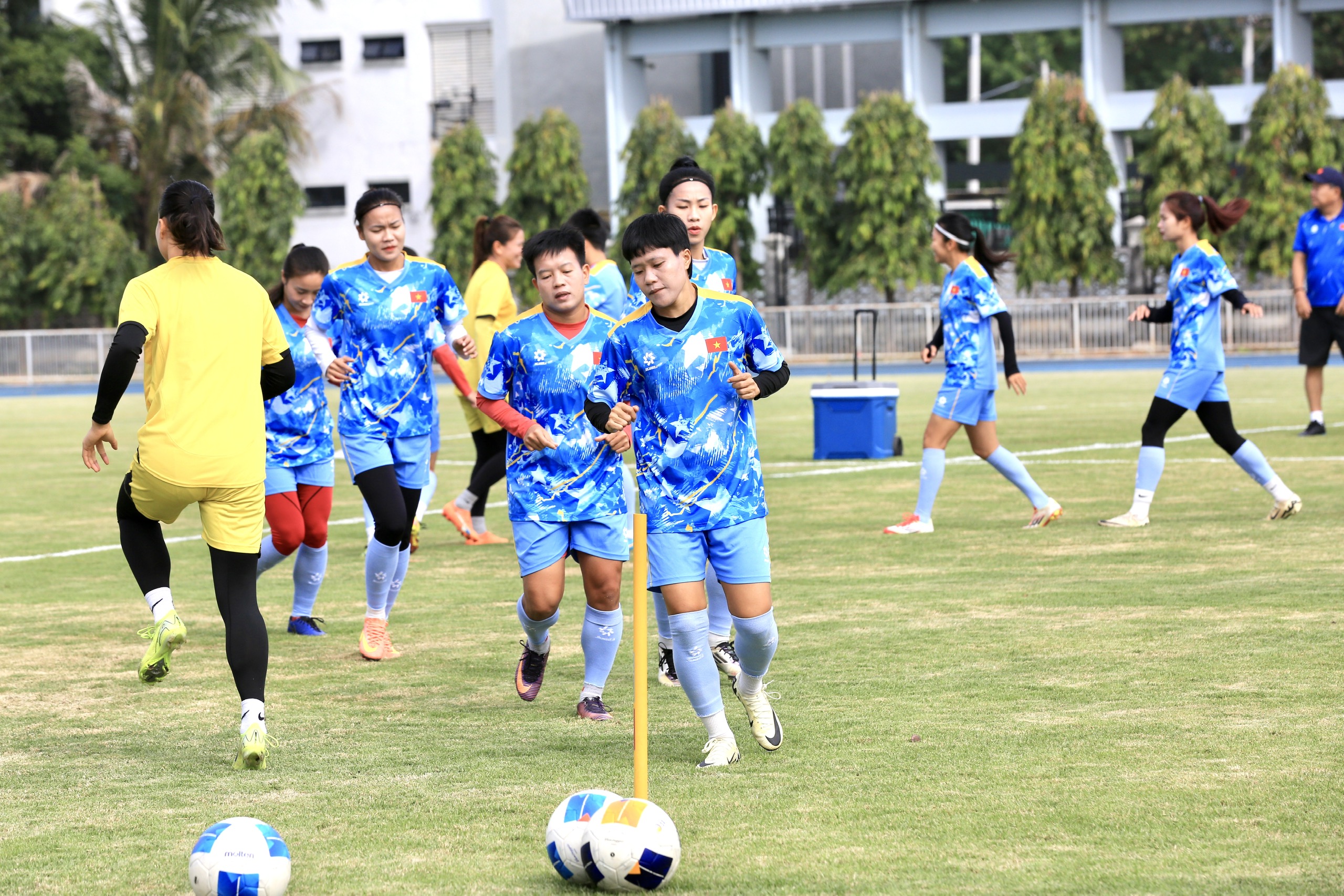 HLV Mai Đức Chung: ‘Đội tuyển nữ Việt Nam sẽ thắng Myanmar bằng tất cả những gì có thể'- Ảnh 3.