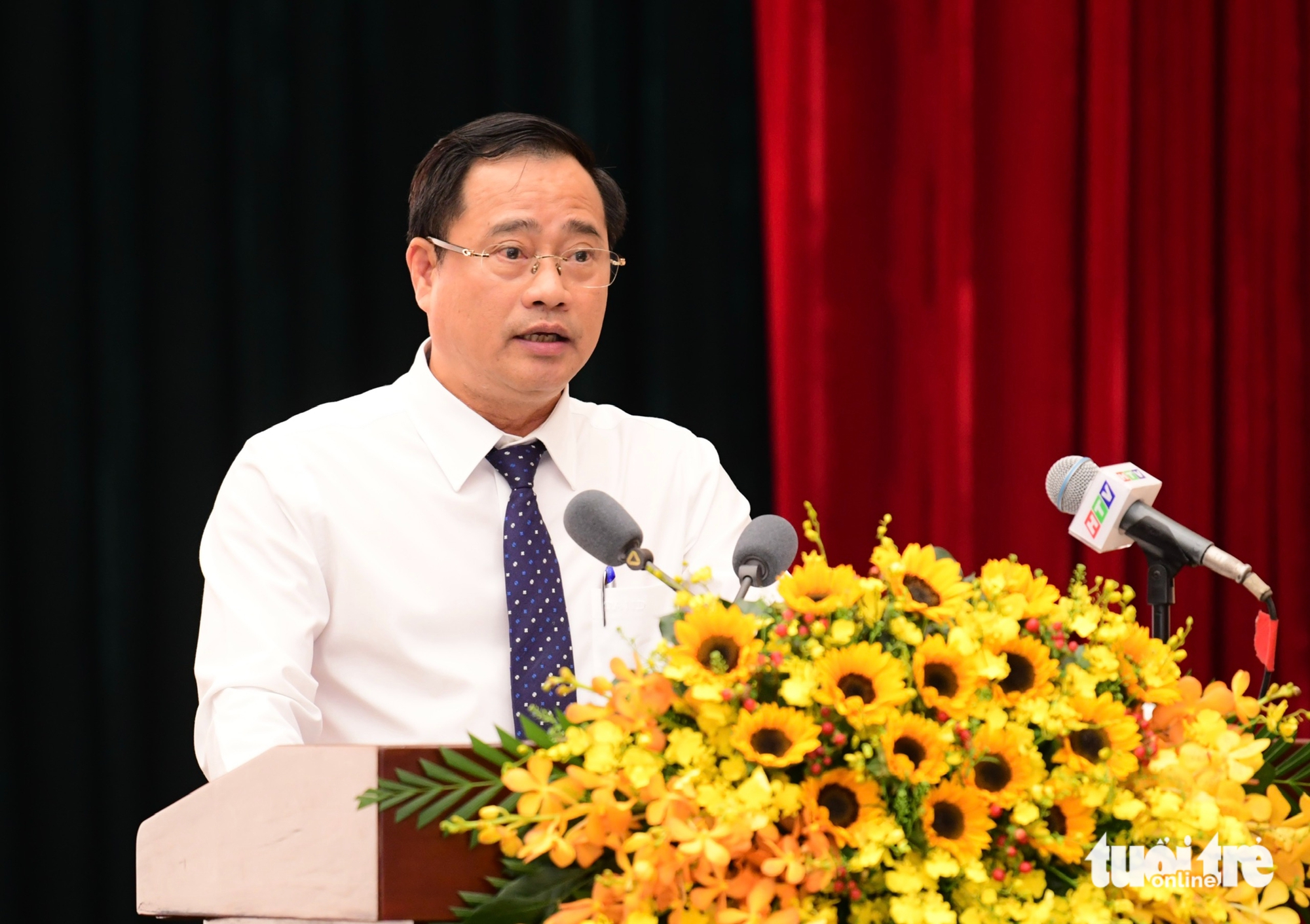 Chủ tịch HĐND TP.HCM Võ Văn Minh: tập trung giải quyết bức xúc của cử tri - Ảnh 7. TP.HCM - Ảnh 6.